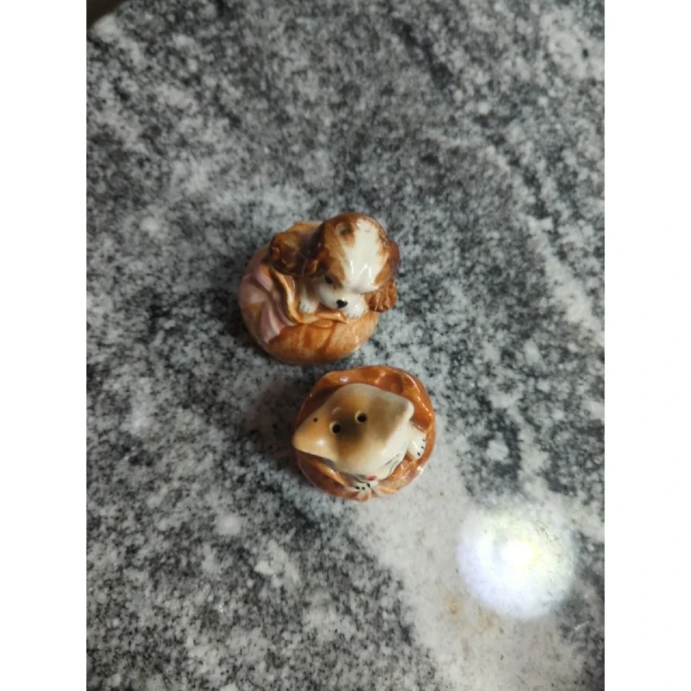 Vintage Kitty Cat & Puppy Dog Salt & Pepper Shakers with Cork Stoppers